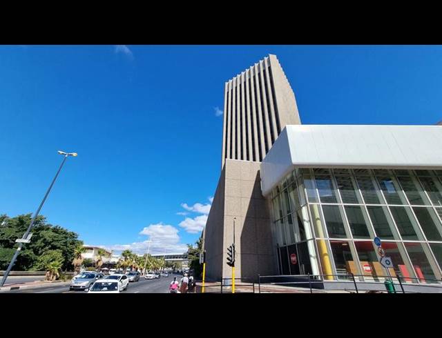 BUSINESS PROPERTY TO RENT IN CAPE TOWN CITY CENTRE